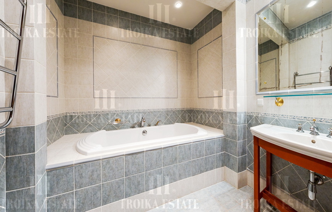 КупитьКоттедж
с отделкойНиколино 23 км метро 