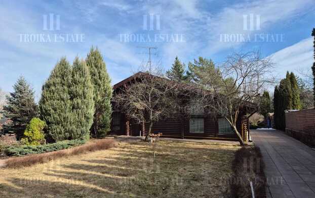 Купить  Коттедж с отделкой Симферопольское 5км от МКАД