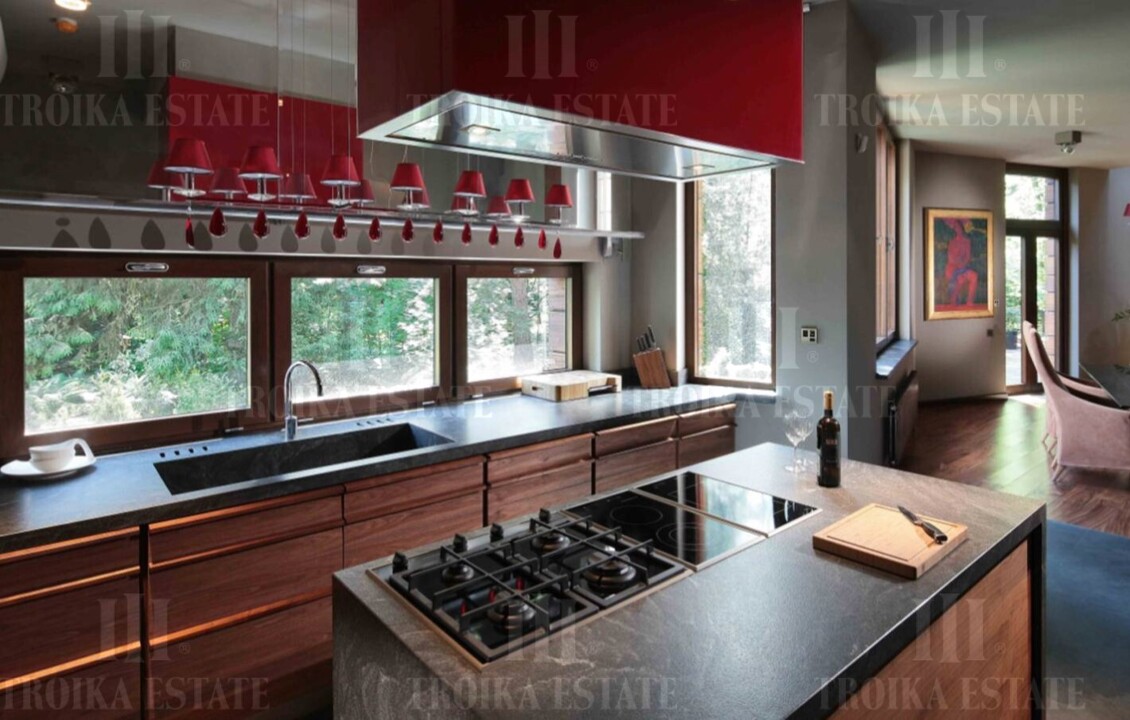 КупитьКоттедж
с отделкойНикольская Слобода 9 км метро 