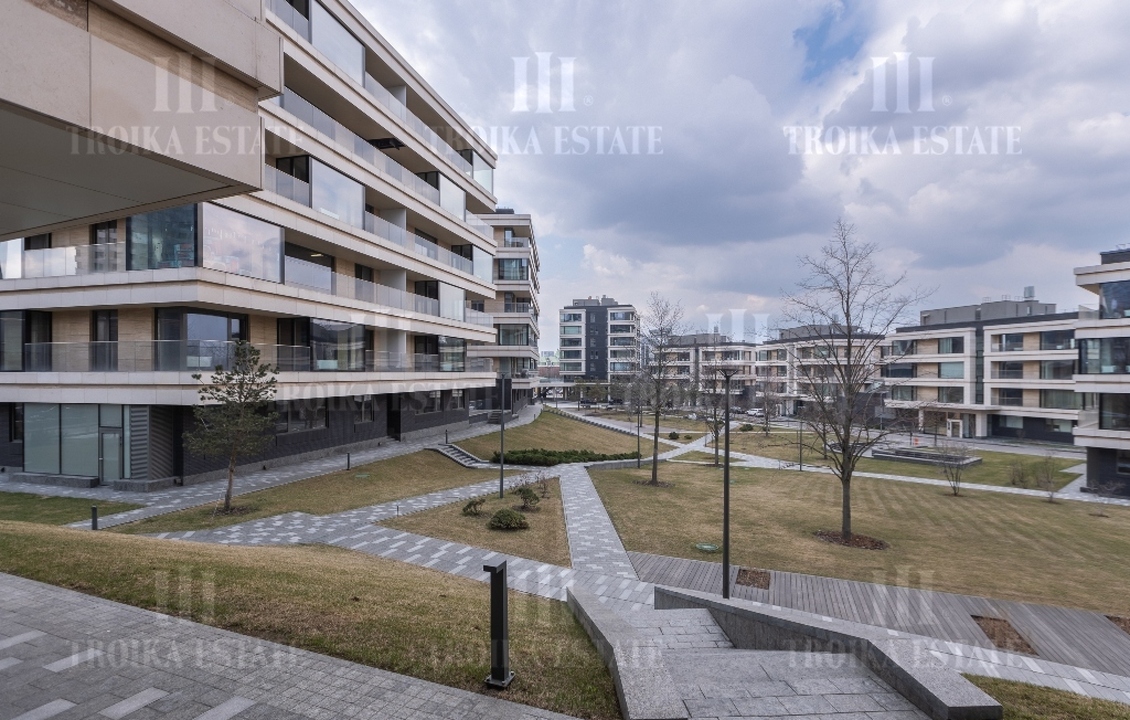 Купить  Квартиру без отделки Минская ул. 2Вк3 метро Минская