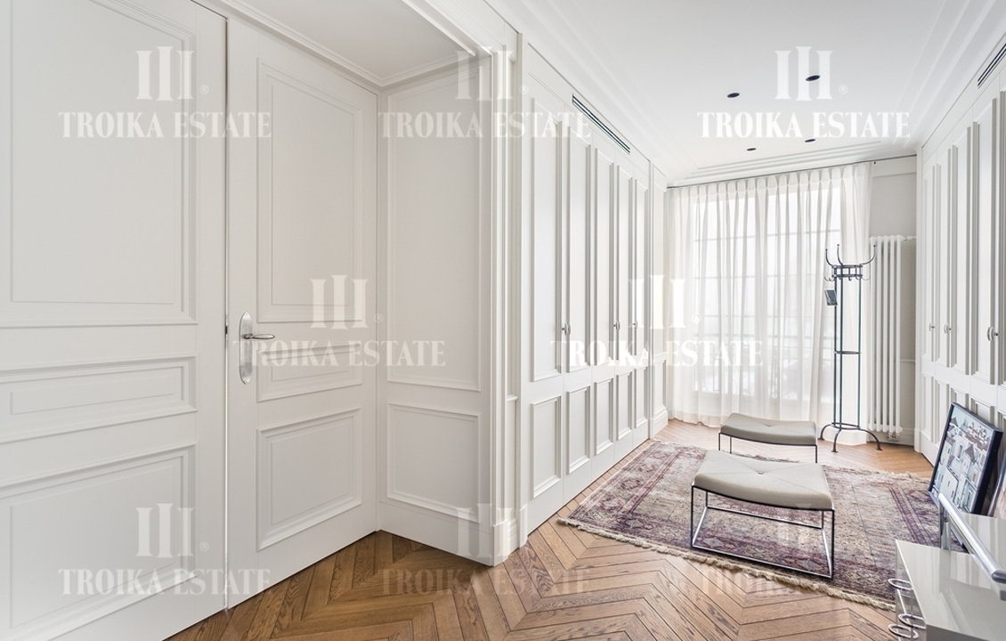 Купить  Квартиру с отделкой Б. Грузинская ул 19 метро Белорусская