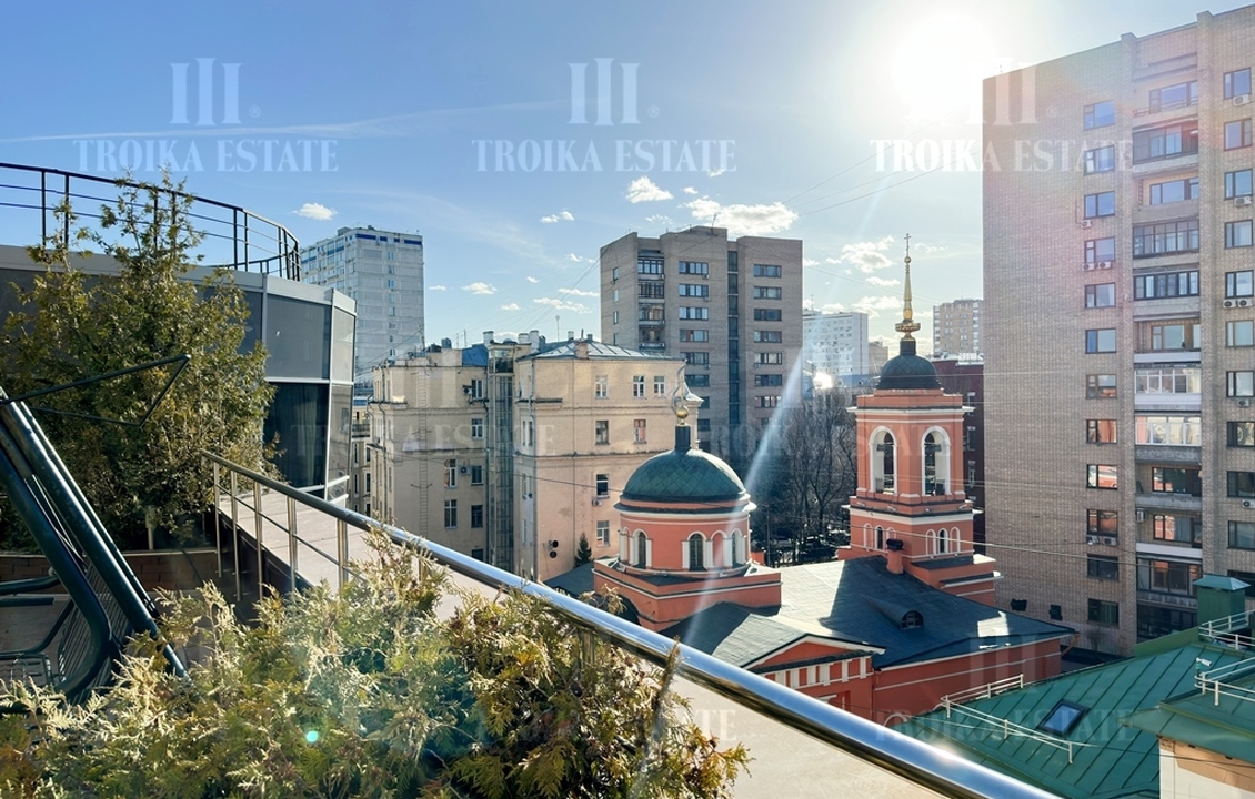 Купить  Квартиру с отделкой Филипповский пер-к 8с1 метро Кропоткинская