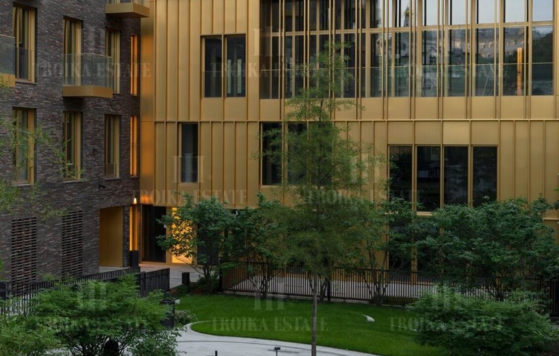 Купить   без отделки Б. Николоворобинский пер-к 9/11 метро Таганская