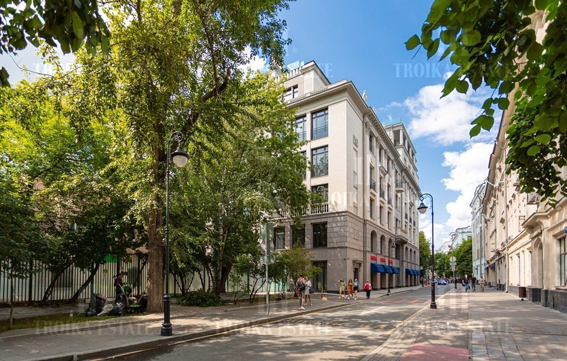 Купить  Квартиру с отделкой Малая Бронная 15 метро Пушкинская