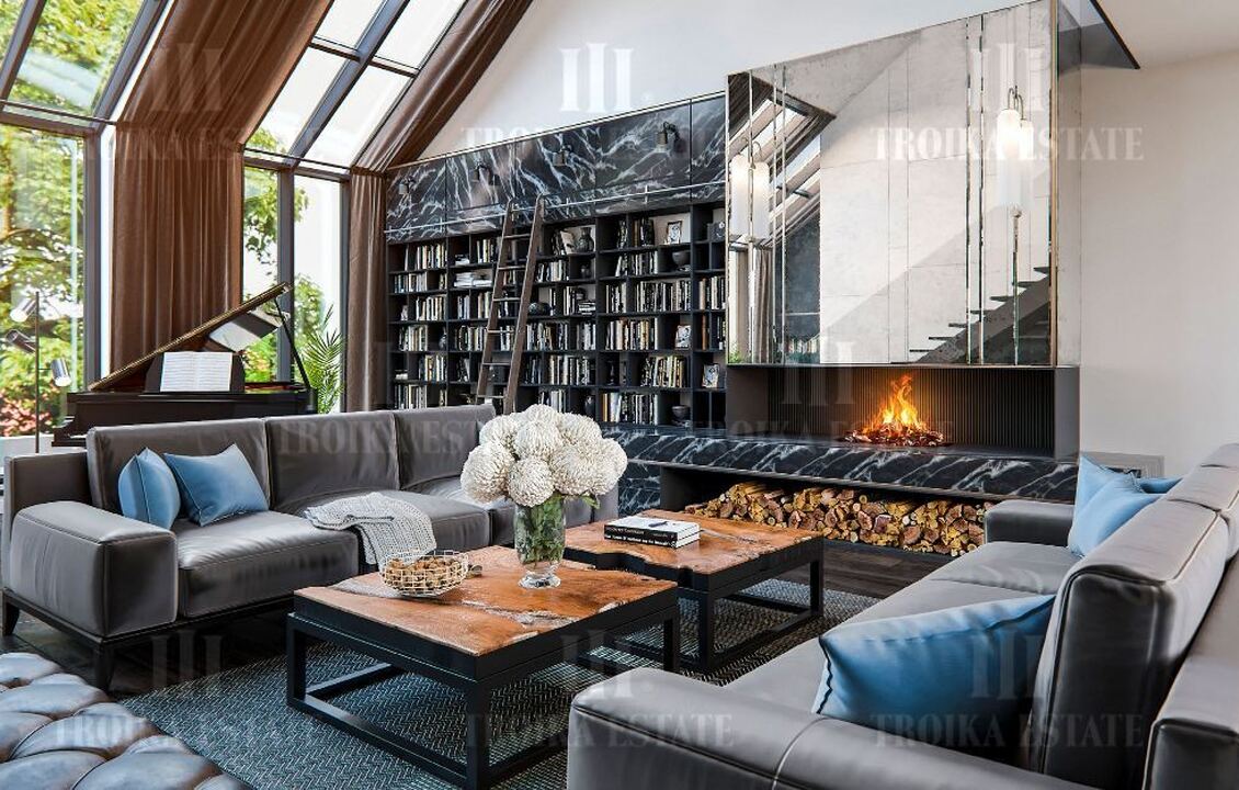 Купить  Пентхаус без отделки Б. Дмитровка ул. 7/5с2 метро Театральная