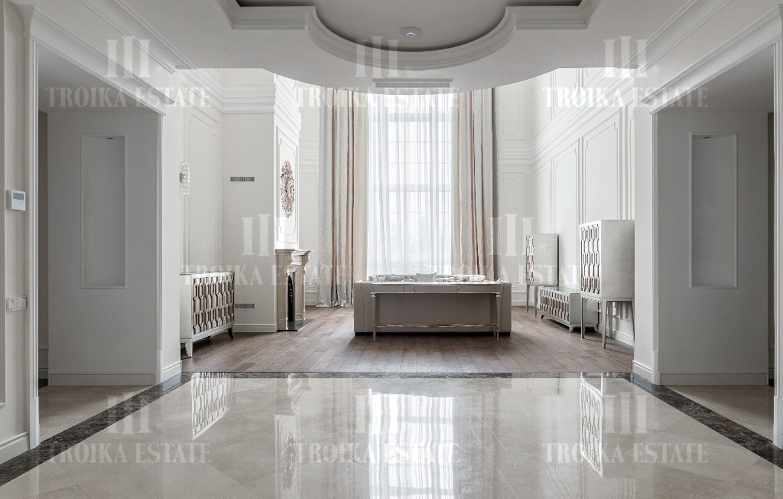 КупитьКоттедж
с отделкойАгаларов Эстейт 24 км метро 