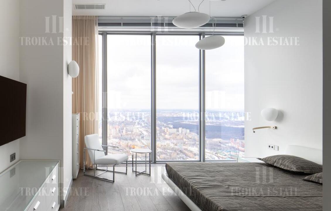 Купить  Пентхаус с отделкой 1-й Красногвардейский пр-д, 21с1 метро Международная