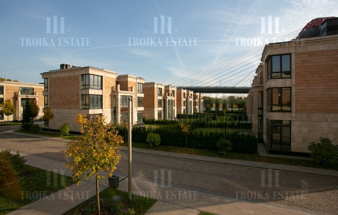 Купить   без отделки Таманская 3с9 метро Крылатское