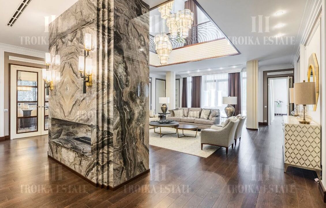 КупитьКоттедж
с отделкойБарвиха XXI 5 км метро 