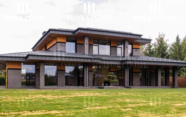 Купить  Коттедж с отделкой Рублево-Успенское 21км от МКАД