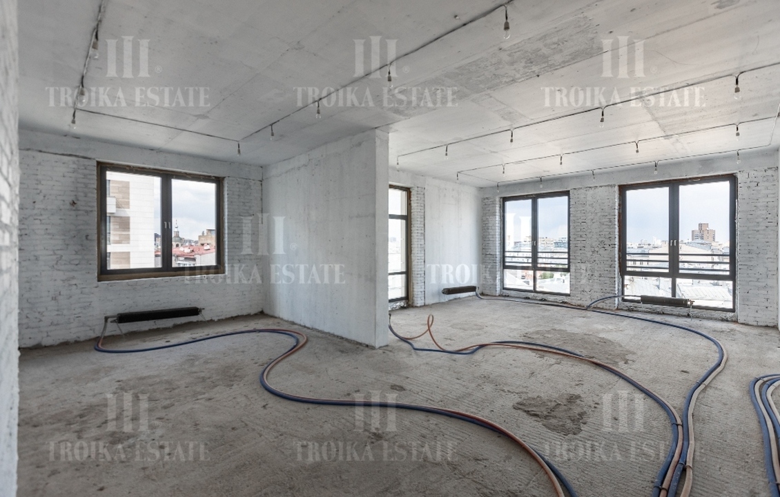 Купить  Квартиру без отделки Казарменный пер-к 3 метро Чистые пруды