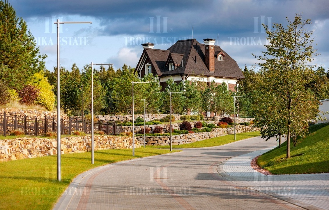 КупитьУчасток
без отделкиНиколино 23 км метро 