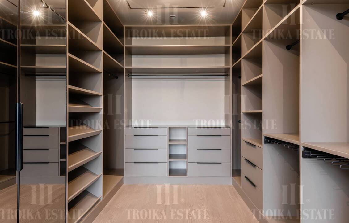 КупитьКоттедж
с отделкойНиколино 23 км метро 