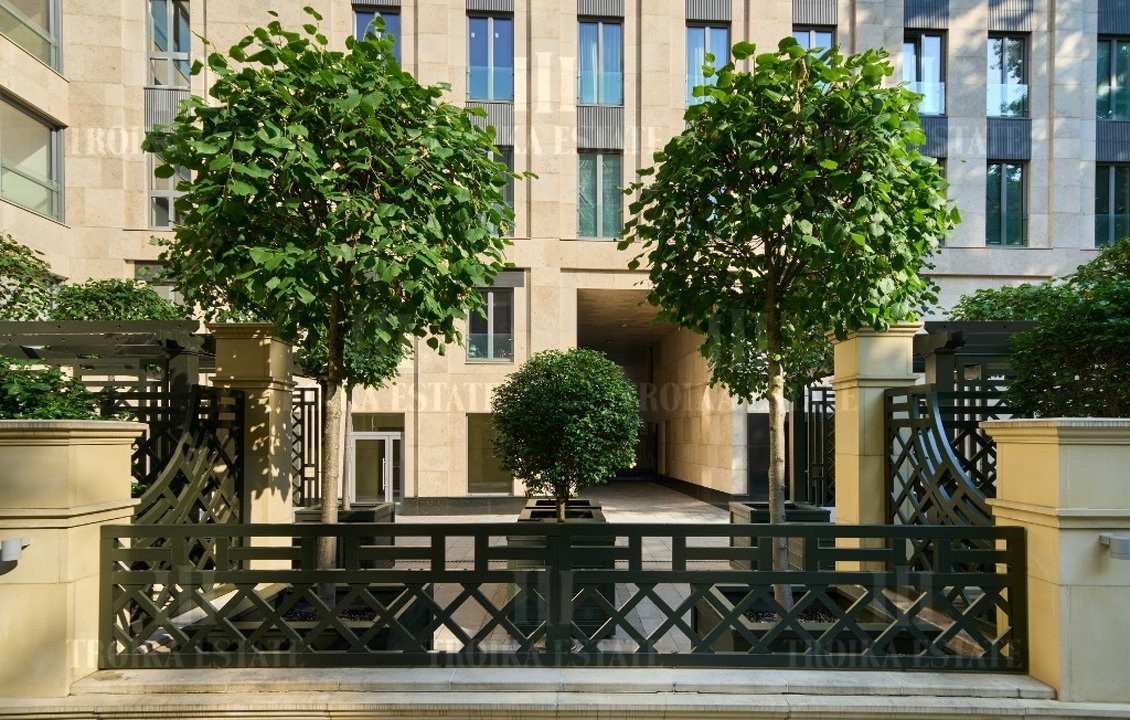 Купить  Квартиру без отделки Котельническая наб. 21 метро Таганская