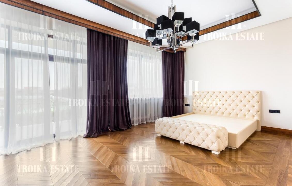 КупитьКоттедж
с отделкойЖуковка XXI  метро 