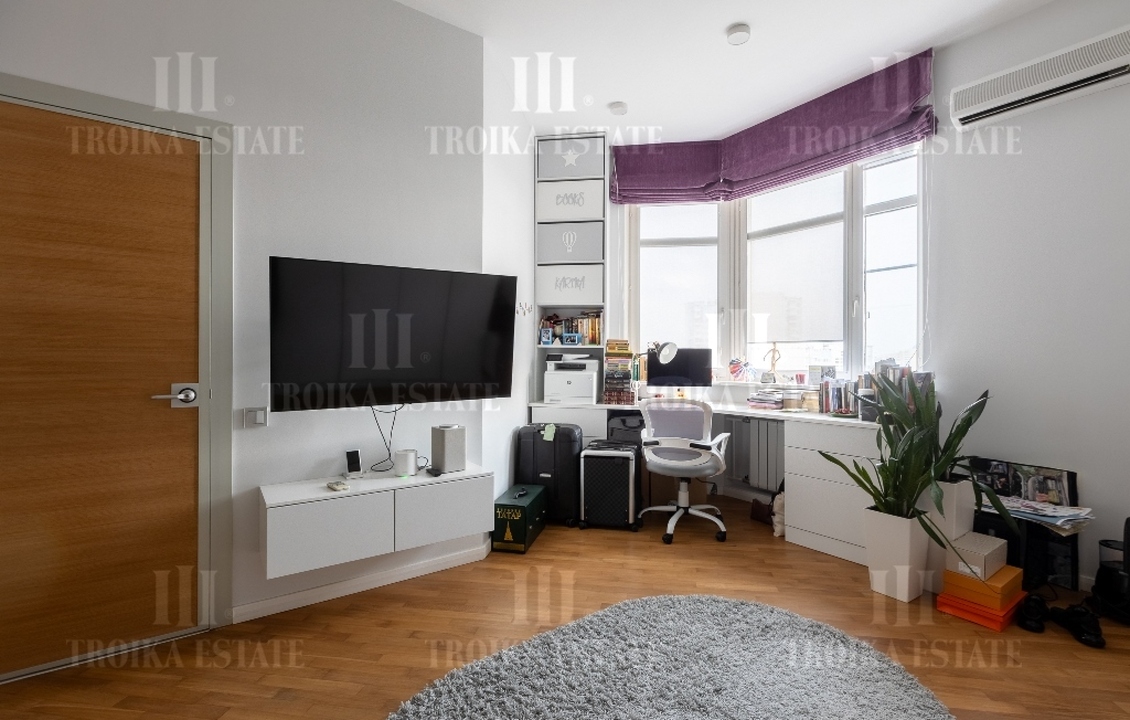 Купить  Квартиру с отделкой Удальцова ул. 85к4 метро Проспект Вернадского