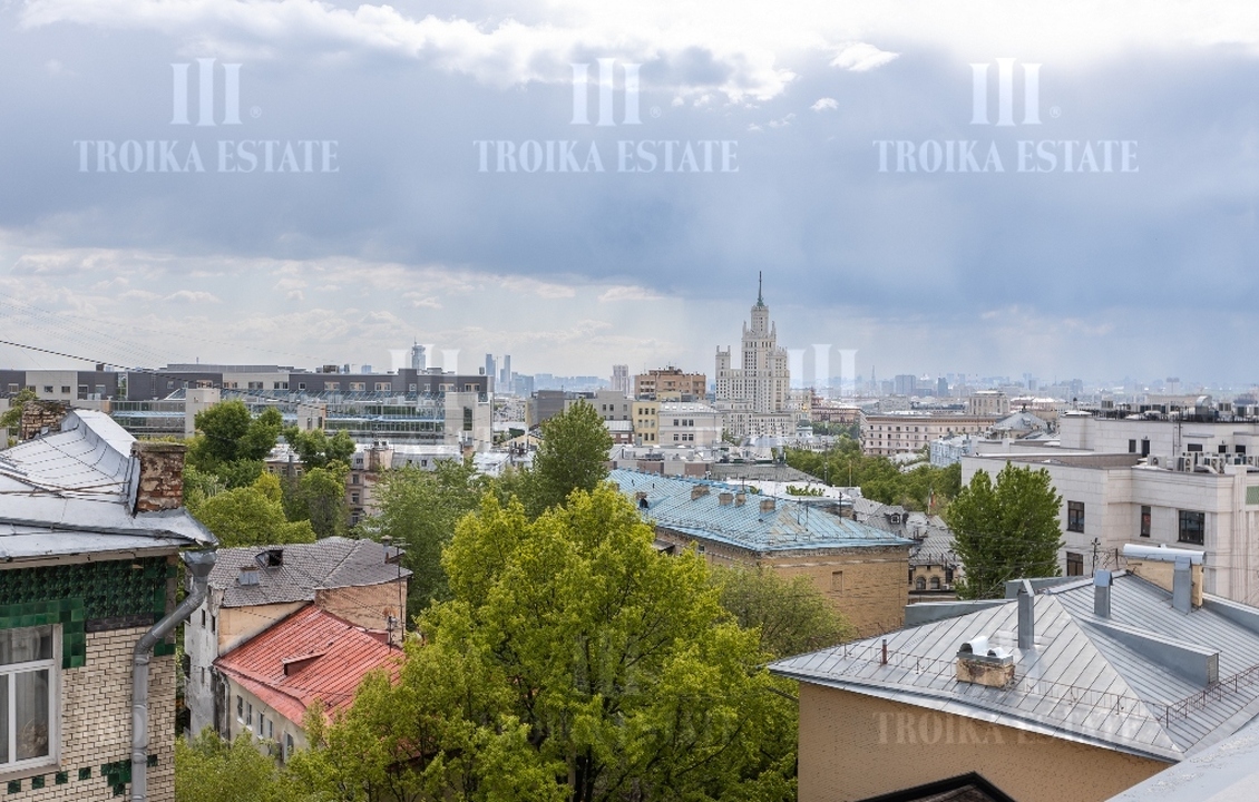 Купить  Квартиру без отделки Казарменный пер-к 3 метро Чистые пруды