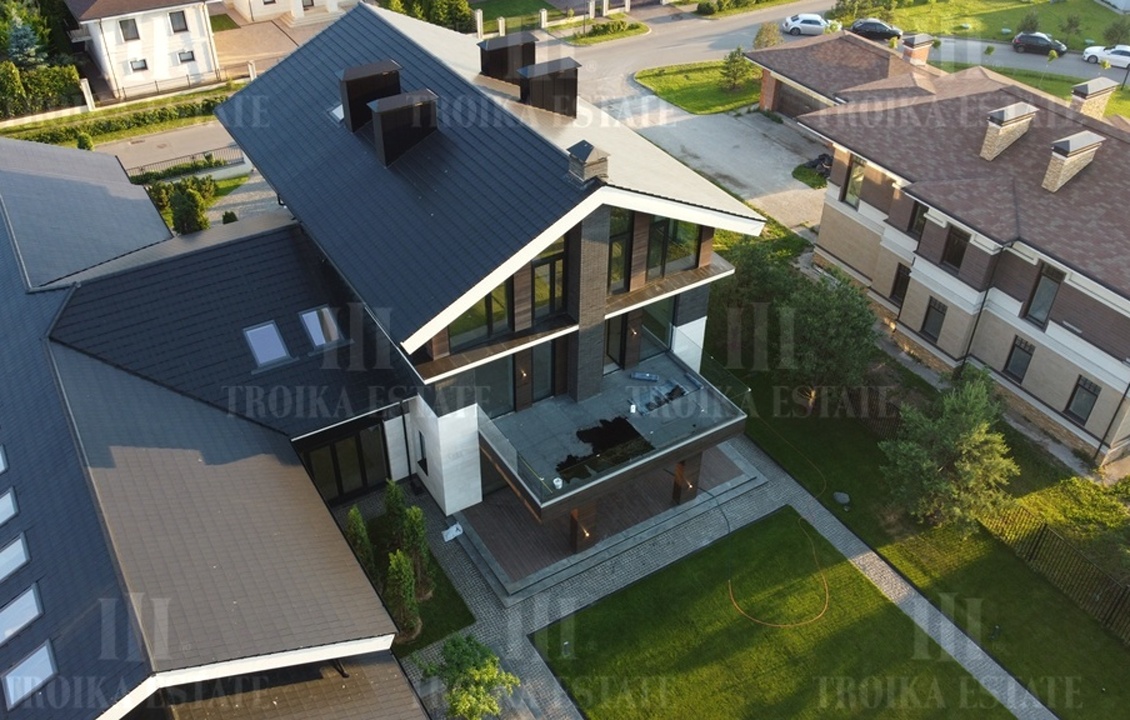 КупитьКоттедж
без отделкиПрозорово 9 км метро 