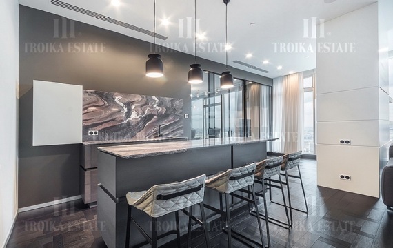 Империя Тауэр
                    