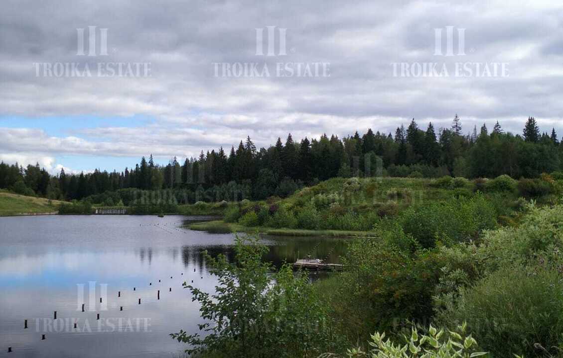 КупитьУчасток
без отделкиУчасток под Звенигородом 23 км метро 