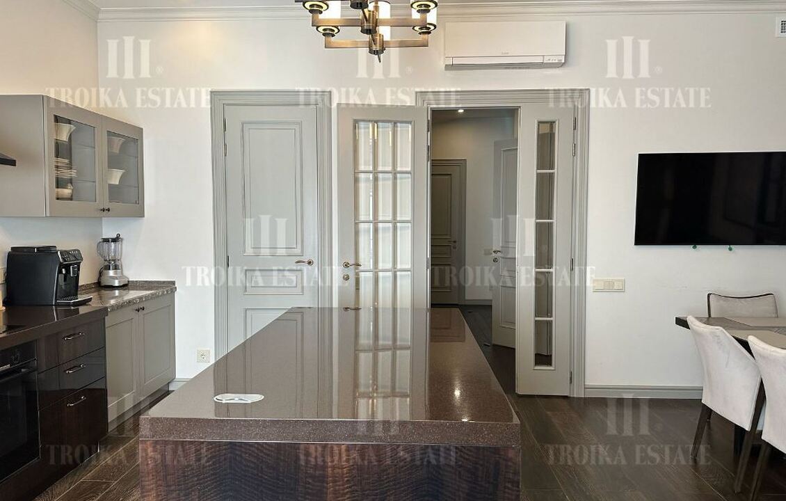 КупитьТаунхаус
с отделкойДовиль 9 км метро 