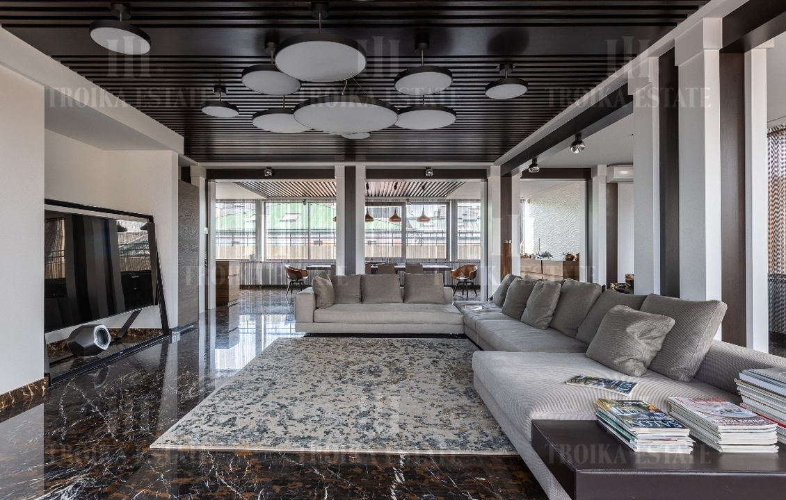 Купить  Пентхаус с отделкой Б. Афанасьевский пер-к 28 метро Арбатская