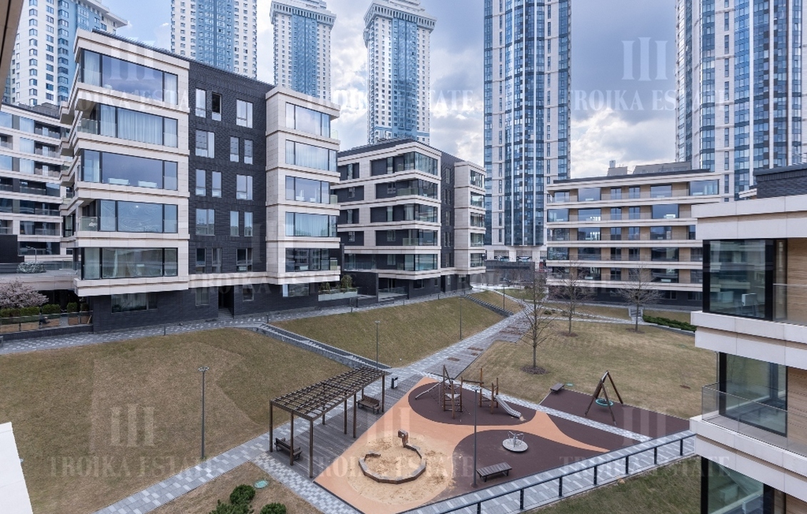 Купить  Квартиру без отделки Минская ул. 2Вк3 метро Минская