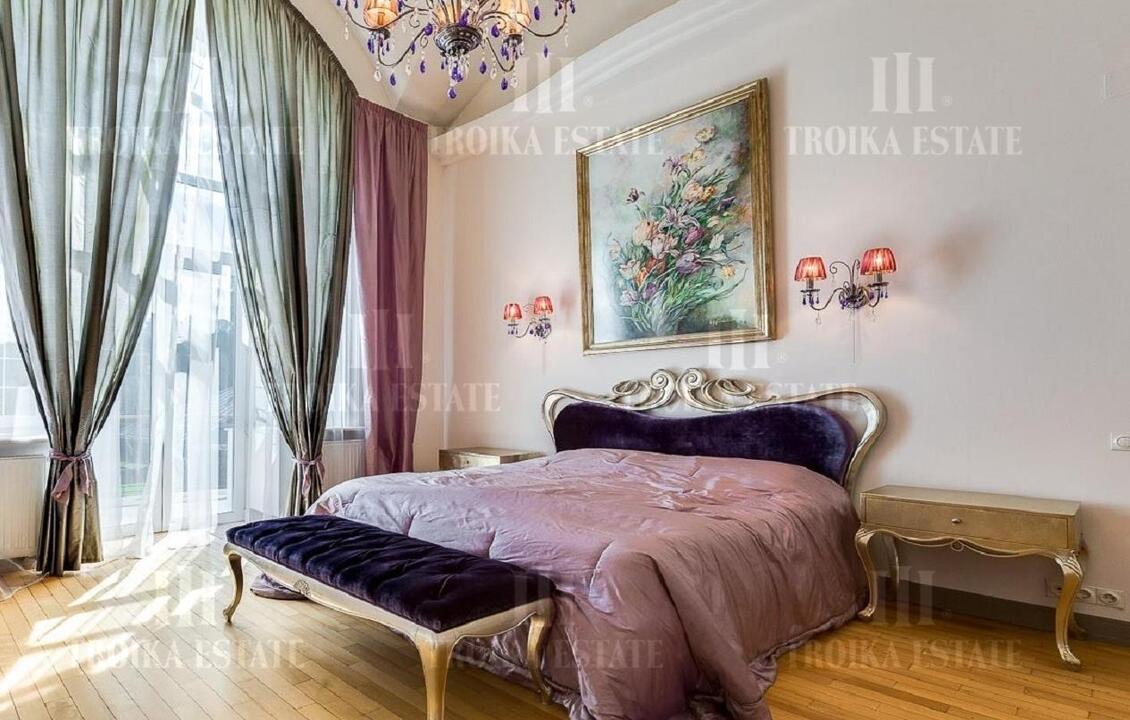 КупитьКоттедж
с отделкойГорки-1 метро 