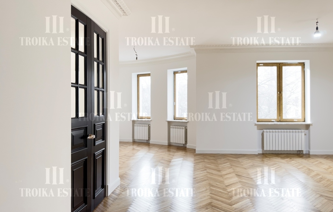 Купить  Квартиру с отделкой Сеченовский пер-к 3 метро Кропоткинская