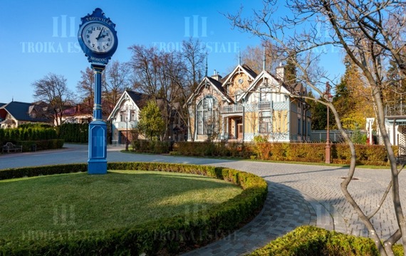 Купить  Коттедж с отделкой Минское 18км от МКАД