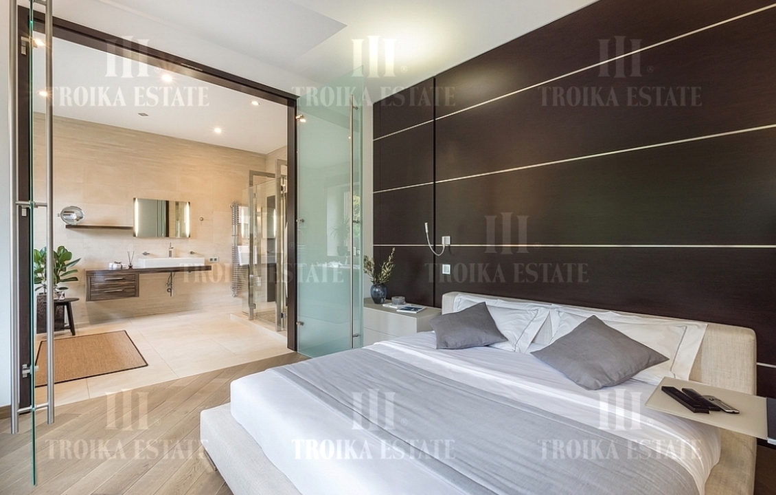 КупитьКоттедж
с отделкойЛандшафт 8 км. метро 