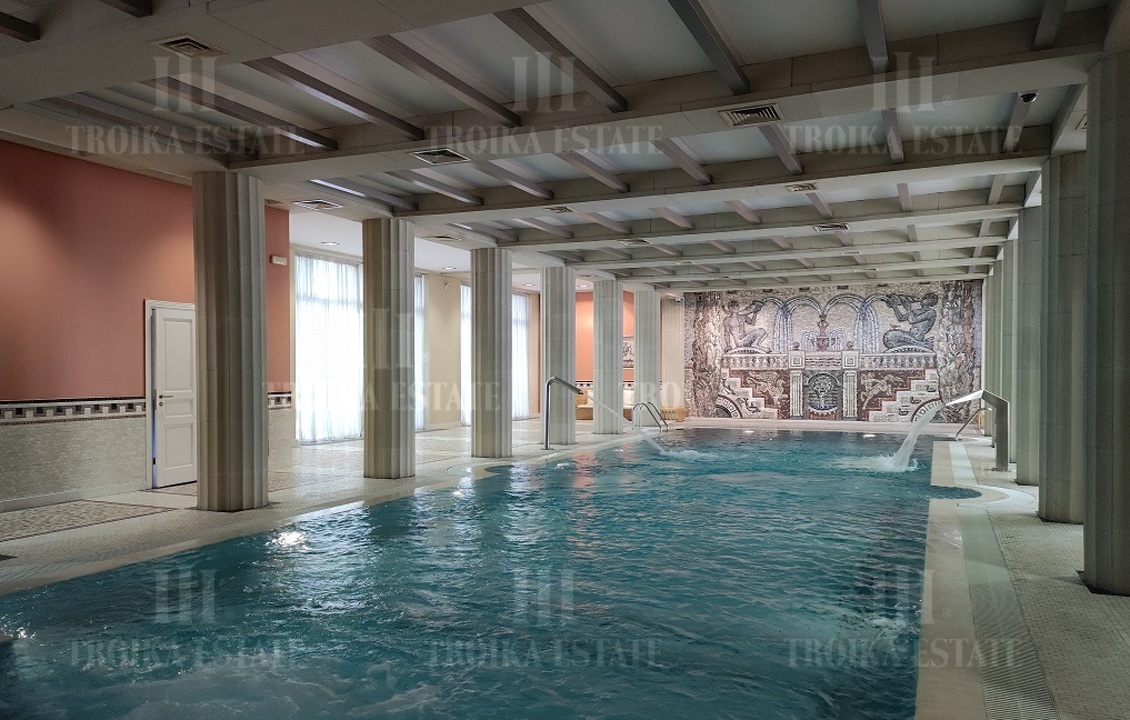 Купить  Пентхаус без отделки Б. Левшинский пер-к 11 метро Смоленская