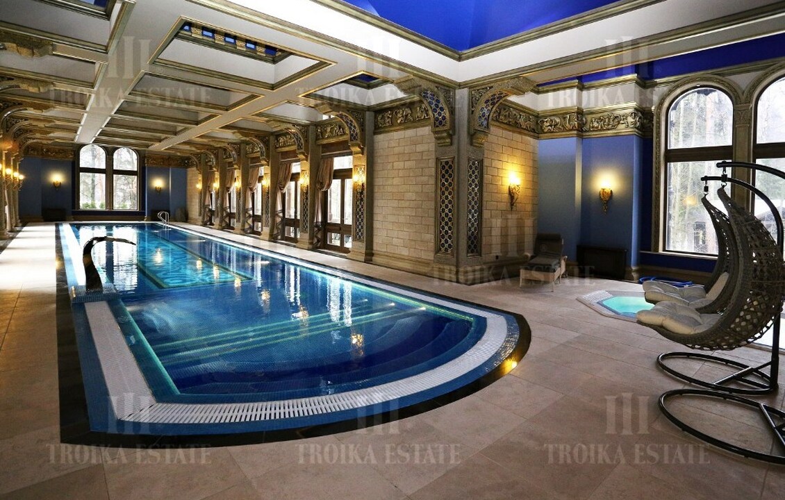 КупитьКоттедж
с отделкойДовиль 9 км метро 